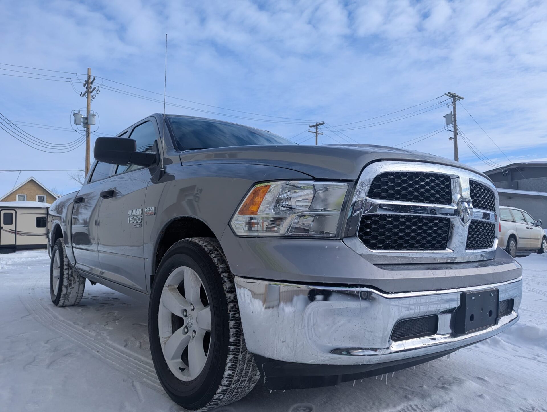 2023 Ram 1500 Classic SLT